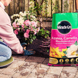Miracle-Gro® Premium Azalea, Camellia & Rhododendron Ericaceous Compost 40 Litres