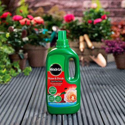 Miracle-Gro® Rose & Shrub Liquid Plant Food 1L