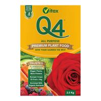 Vitax Q4 Fertiliser 2.5kg